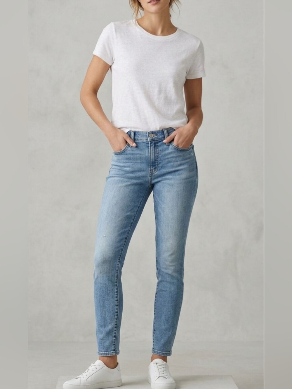 5 For $25✨️ Lucky Brand Blue Denim Skinny Jeans Womens Size 2/26